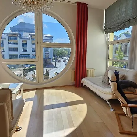 Helle Mit Sonnigem Ausblick, In Zentraler Lage 135 Qm, 4 * Oldenburg