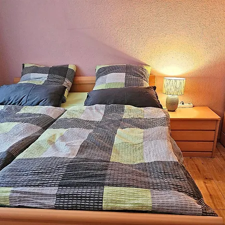 Helle Mit Sonnigem Ausblick, In Zentraler Lage 135 Qm, 4