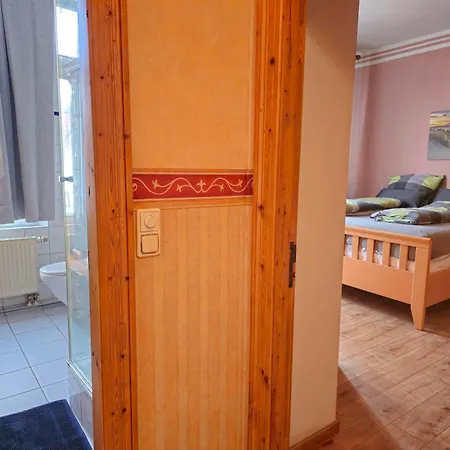Appartement 135qm 4 In Stadtnaehe, Wintergarten Parkplatz *